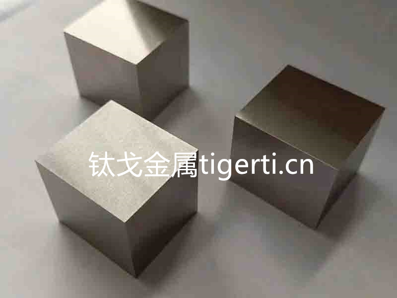 寶雞鈦戈金屬為保證使用單位正常投產，全廠上下加班加點，順利發(fā)貨！